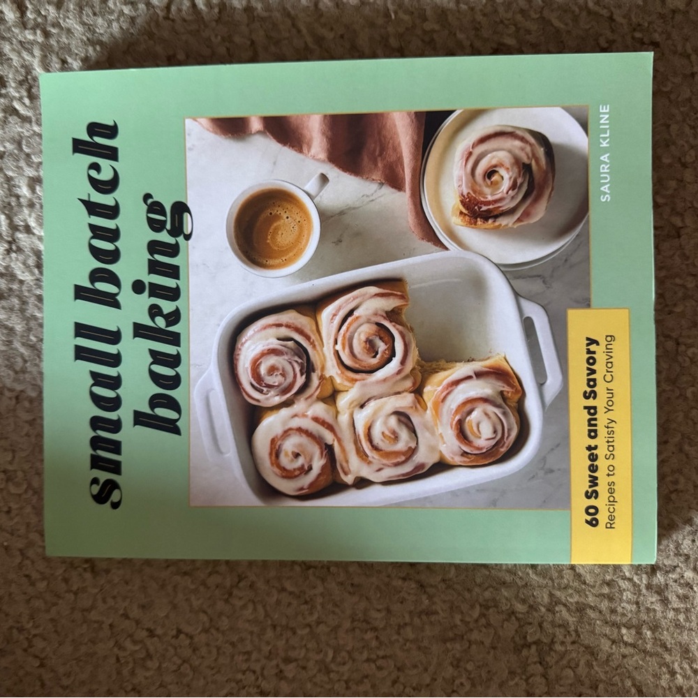 Small Batch Baking Cookbook by - Green Cover